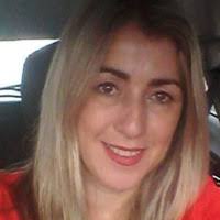 Olívia Magalhães, 42 anos
